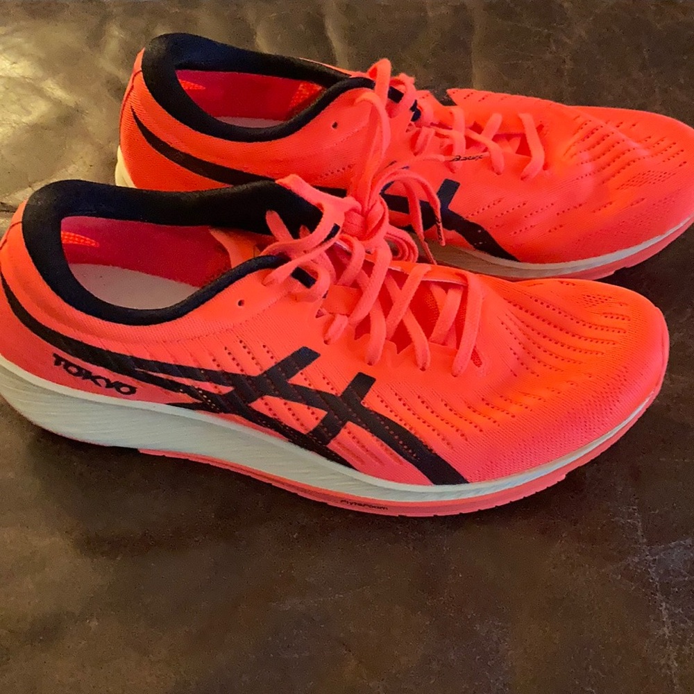 ASICS metaracer men’s 9.5